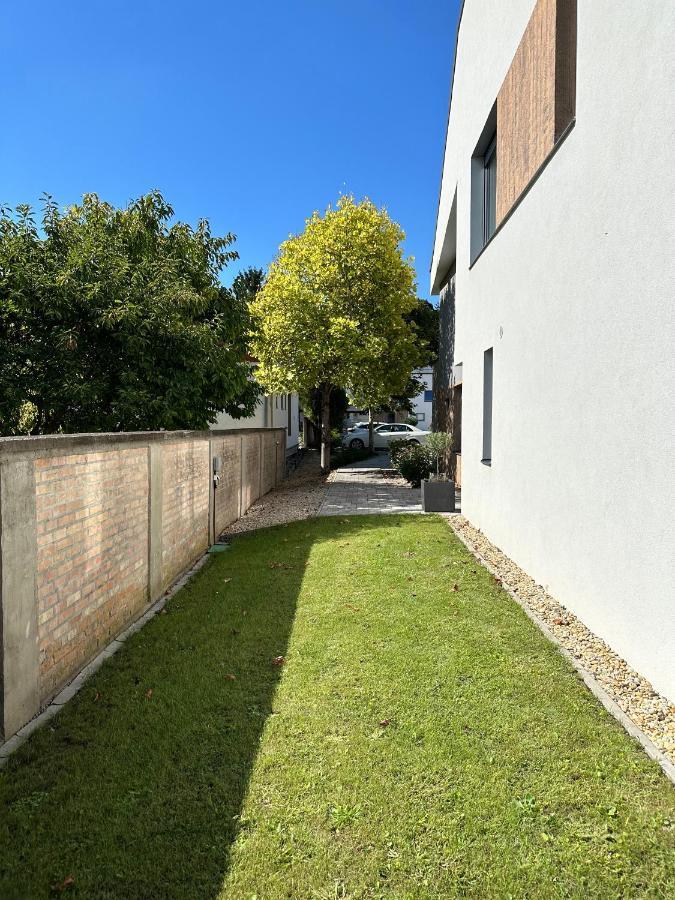 Linden Apartman 104 - Adults Only Mosonmagyaróvár Exteriör bild