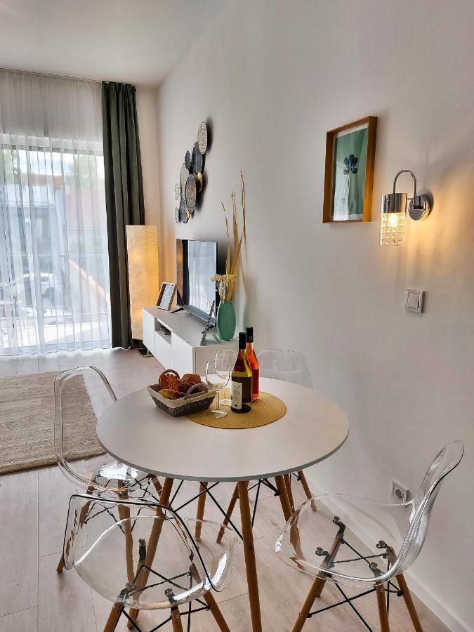 Linden Apartman 104 - Adults Only Mosonmagyaróvár Exteriör bild