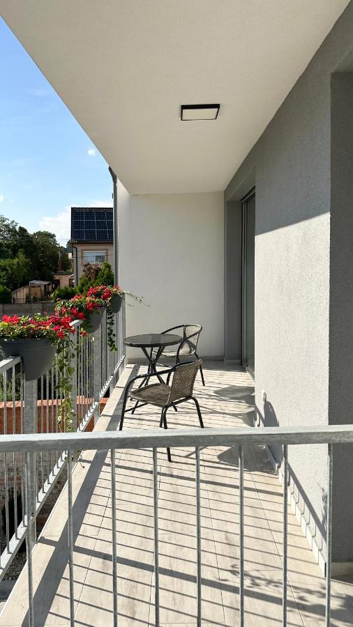 Linden Apartman 104 - Adults Only Mosonmagyaróvár Exteriör bild